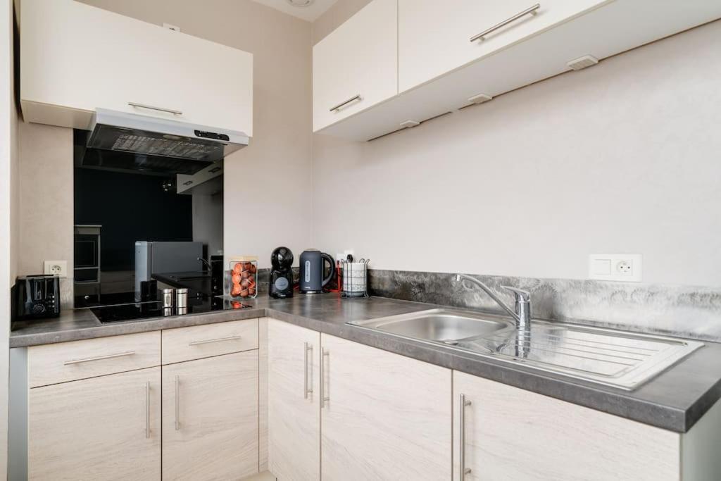 Superbe Appartement A Une Minute A Pied De La Gare Épinal Kültér fotó